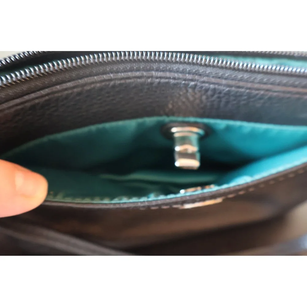 Coach Park Medium Wristlet Black Pebbled Leather Turnlock F49472